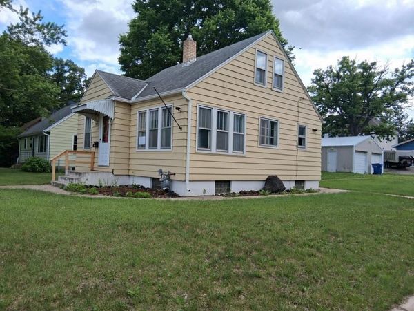 535 5th Avenue NE, Saint Cloud, MN 56304
