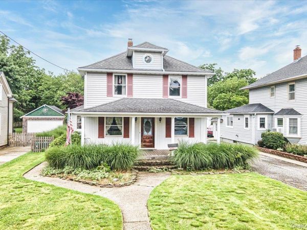 68 Rollstone Avenue , West Sayville, NY 11796