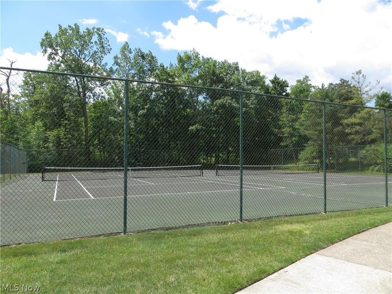 18606 Buccaneer Creek Drive, Unit 16, Strongsville, OH 44136 Photo 49