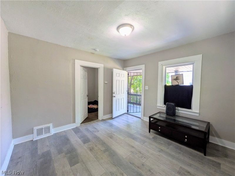 12905 Griffing Avenue, Cleveland, OH 44120 Photo 21