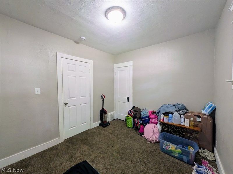 12905 Griffing Avenue, Cleveland, OH 44120 Photo 25