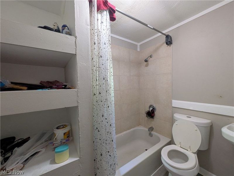 12905 Griffing Avenue, Cleveland, OH 44120 Photo 28
