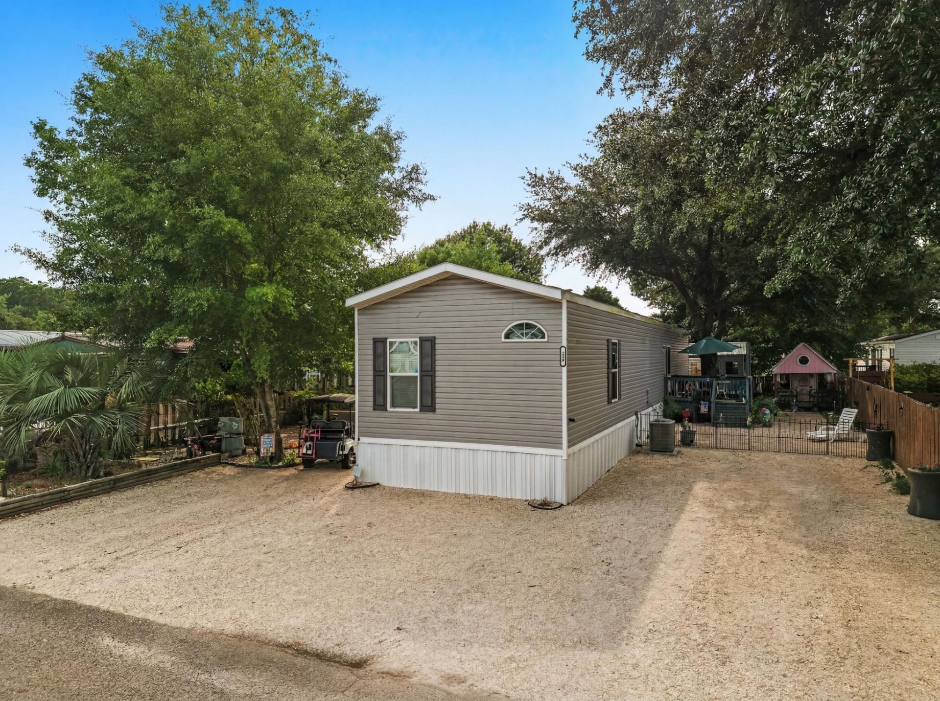 144 Crooked Island Circle Photo 34