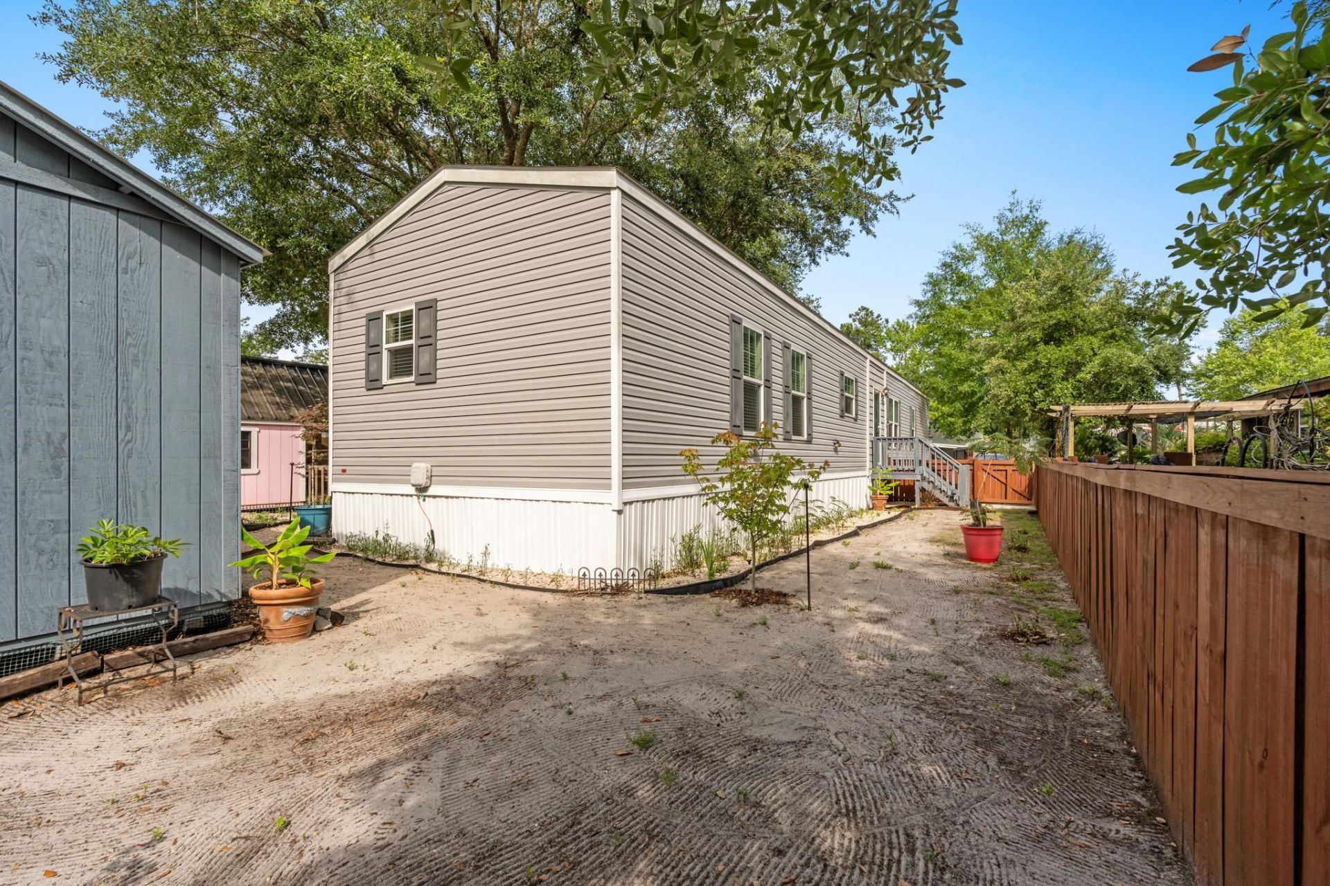 144 Crooked Island Circle Photo 35