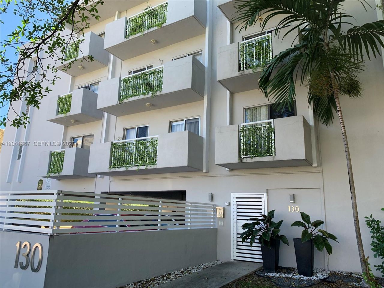 130 Mendoza Ave , Unit 33, Coral Gables, FL 33134 Photo