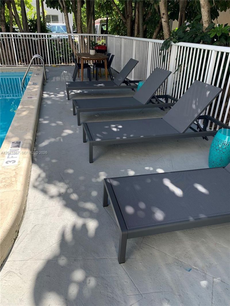 130 Mendoza Ave , Unit 33, Coral Gables, FL 33134 Photo