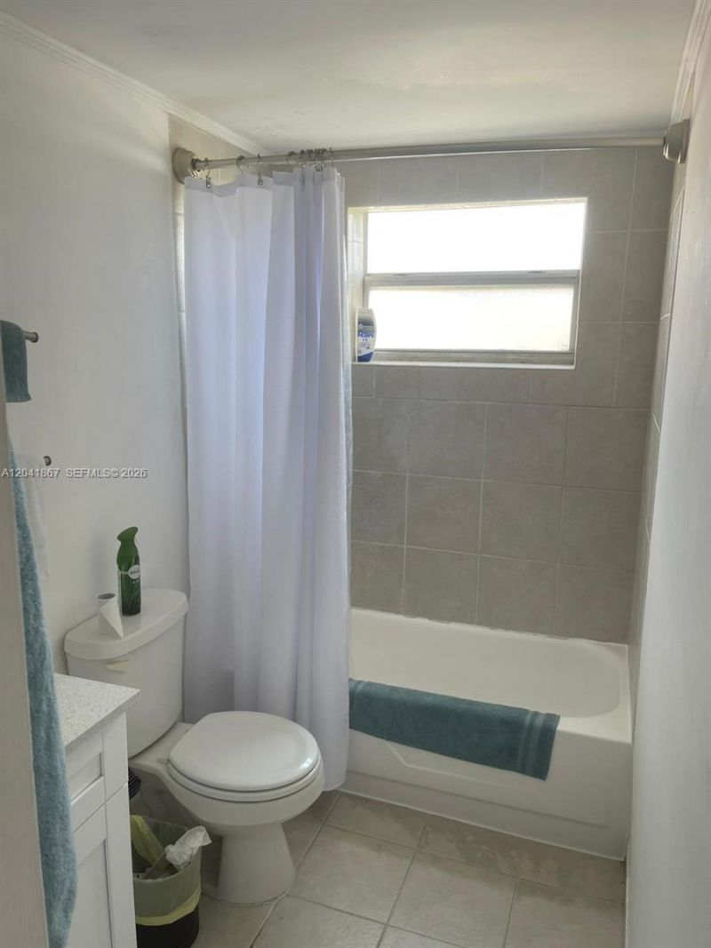 130 Mendoza Ave , Unit 33, Coral Gables, FL 33134 Photo