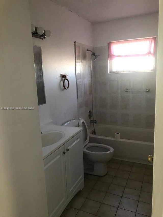 14721 SW 104th Ave , Miami, FL 33176 Photo