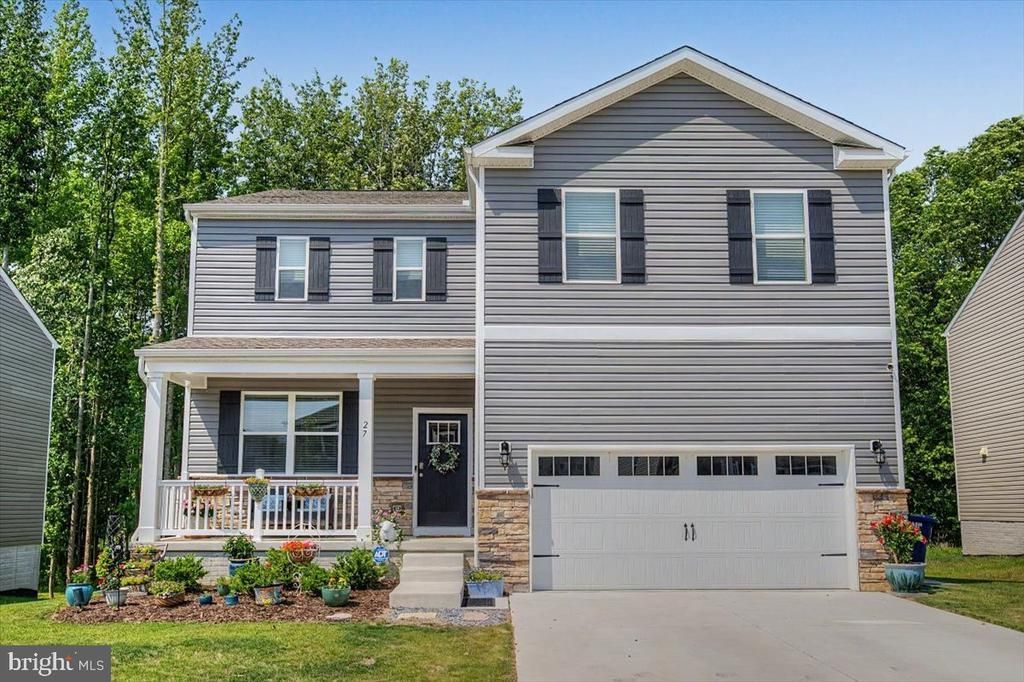27 BUTTERCUP CIRCLE , ELKTON, MD 21921