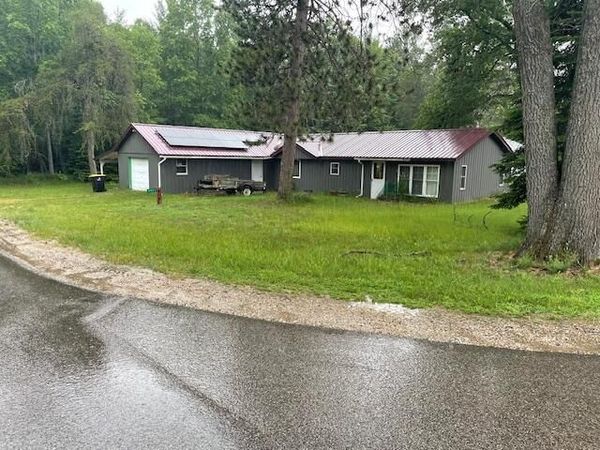 9023 Erie Avenue, St. Helen, MI 48656