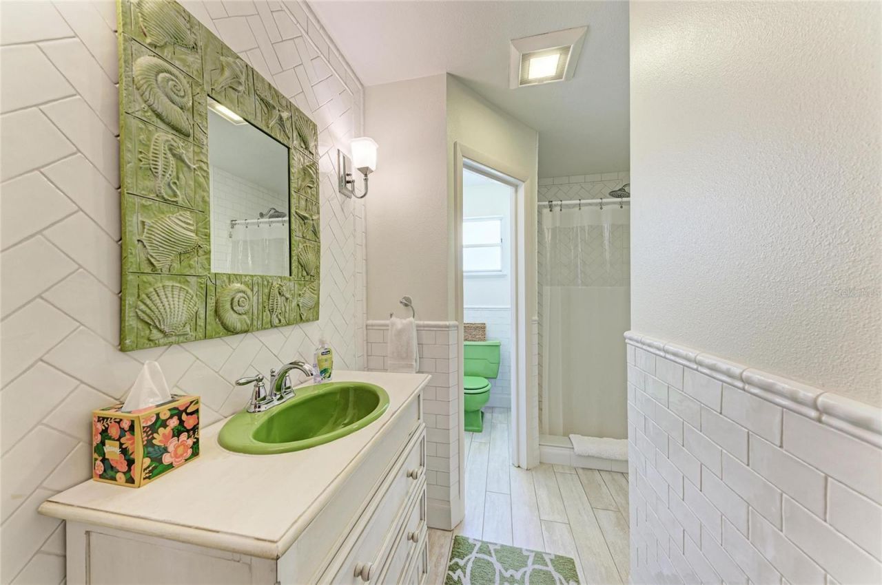 102 Palmetto Avenue, Anna Maria, FL 34216 Photo