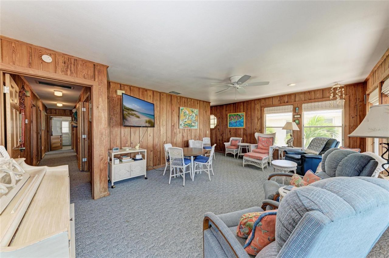102 Palmetto Avenue, Anna Maria, FL 34216 Photo