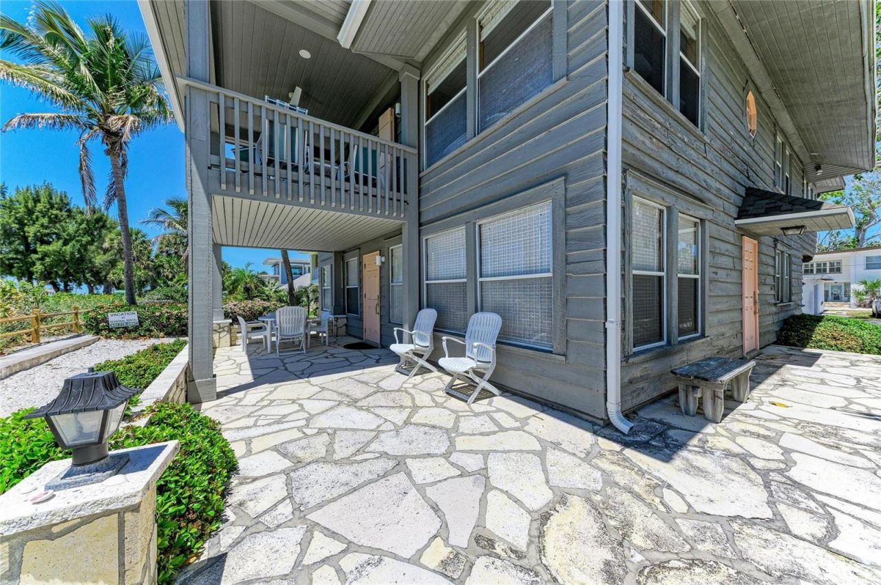 102 Palmetto Avenue, Anna Maria, FL 34216 Photo
