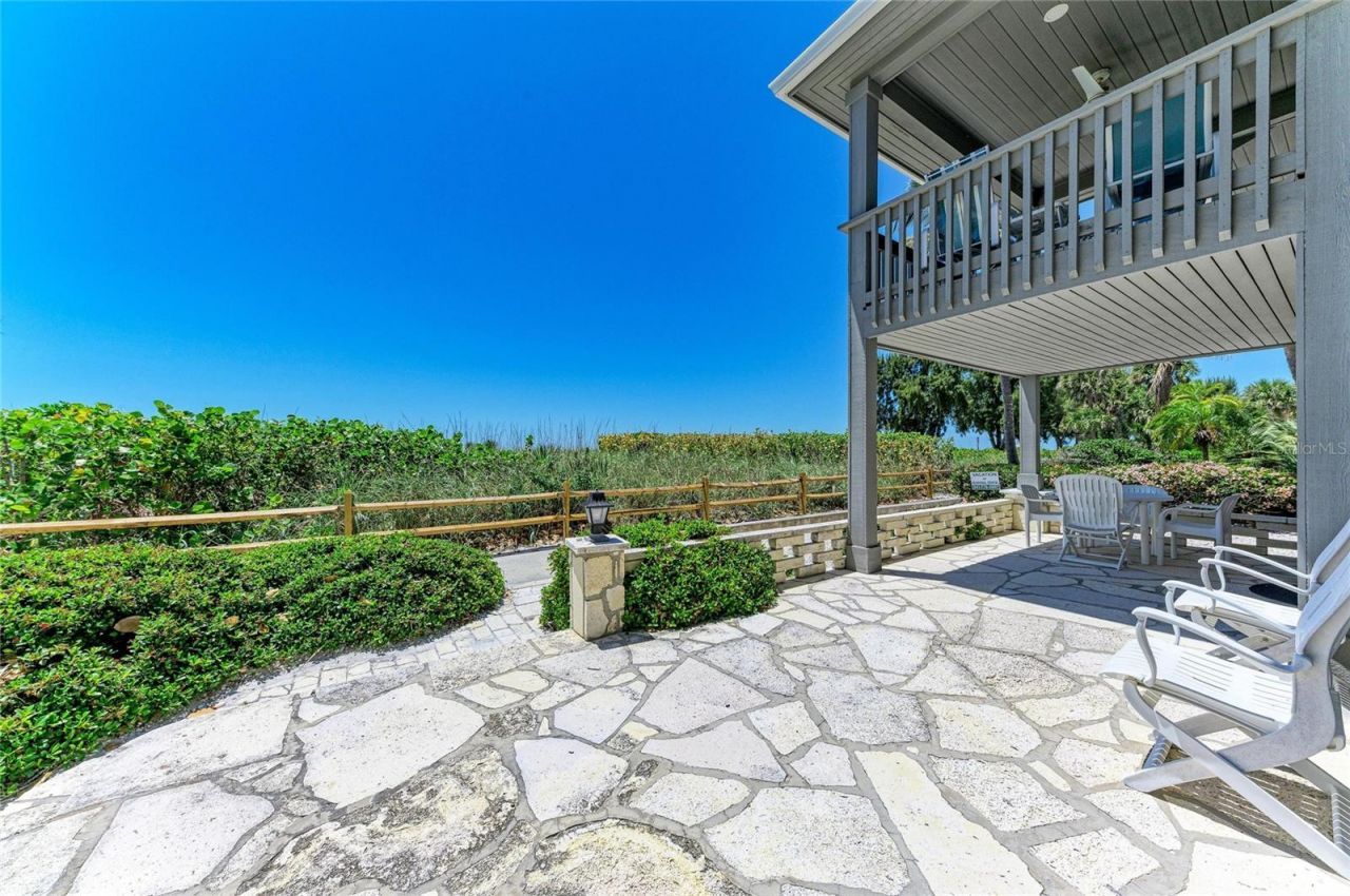 102 Palmetto Avenue, Anna Maria, FL 34216 Photo