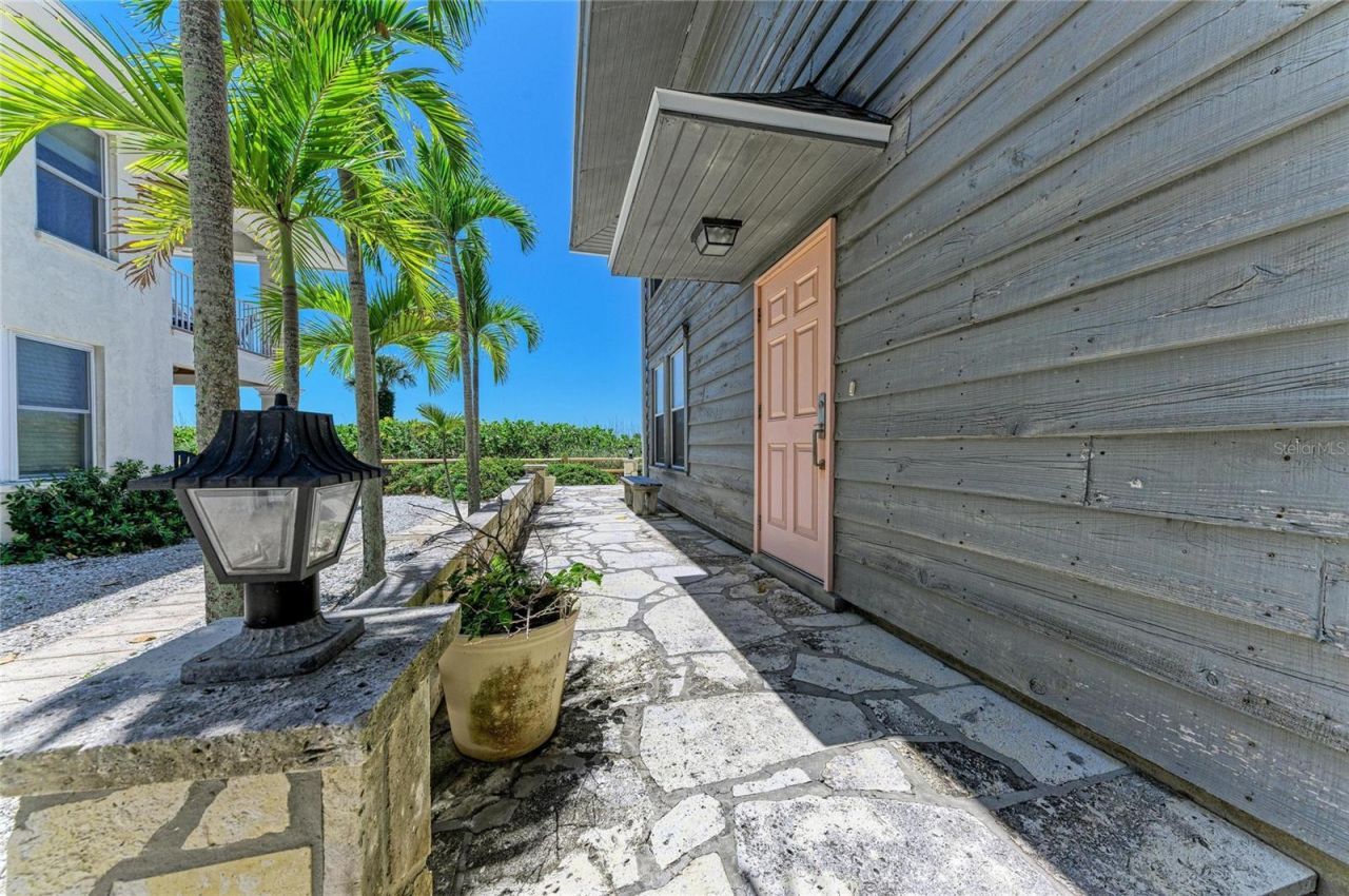 102 Palmetto Avenue, Anna Maria, FL 34216 Photo