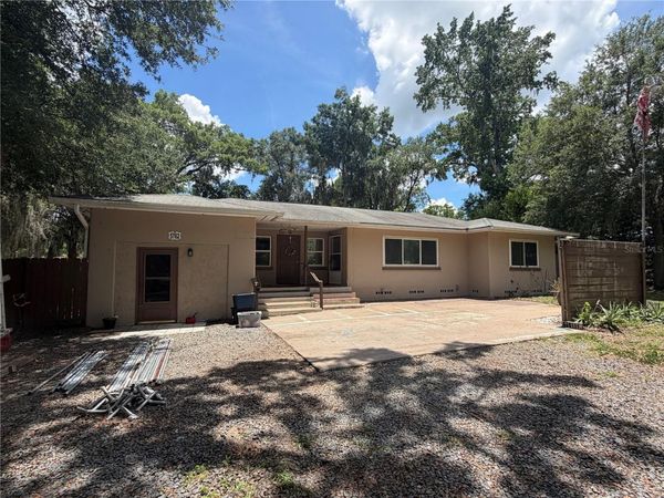 5762 S AGNEW ROAD , BELLEVIEW, FL 34420