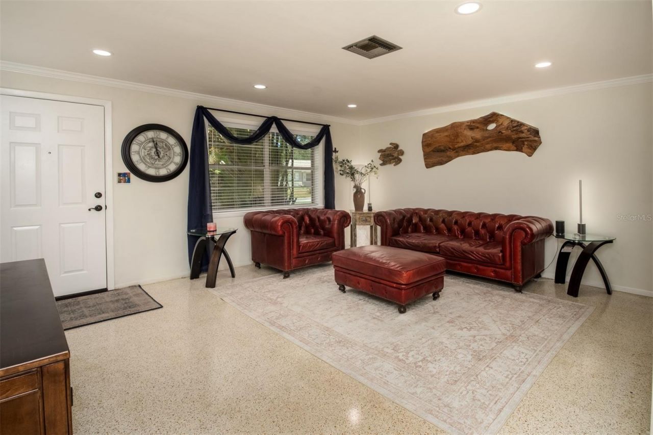 995 Emerson Drive, Dunedin, FL 34698 Photo
