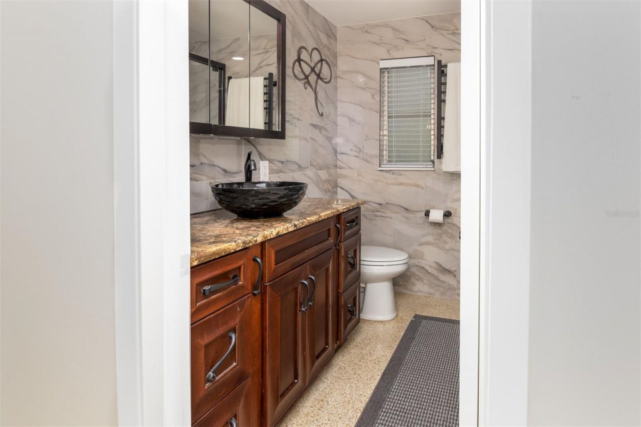 995 Emerson Drive, Dunedin, FL 34698 Photo