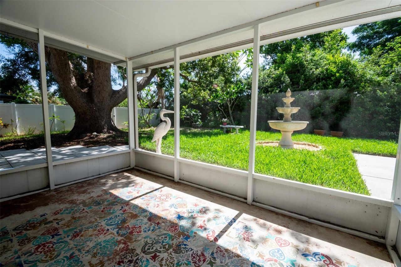 995 Emerson Drive, Dunedin, FL 34698 Photo