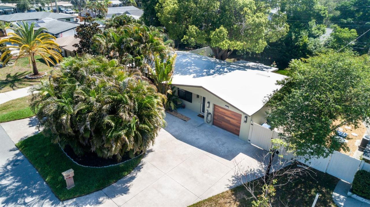 995 Emerson Drive, Dunedin, FL 34698 Photo
