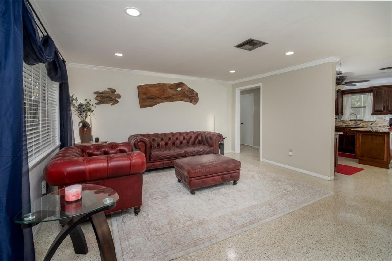 995 Emerson Drive, Dunedin, FL 34698 Photo
