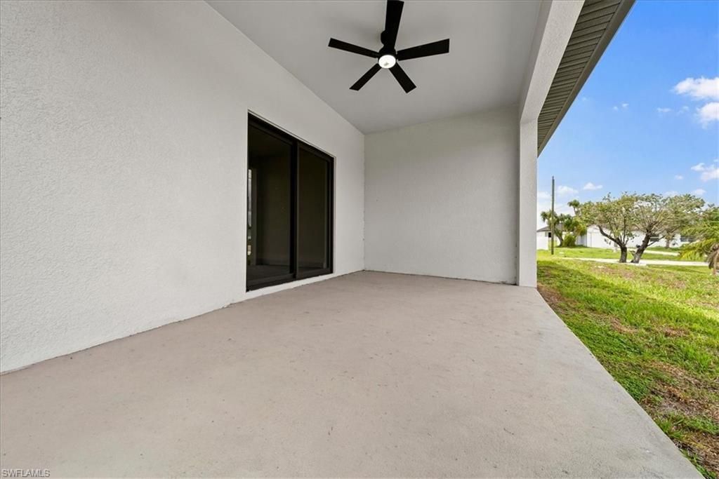 318 Naples Ave S, Lehigh Acres, FL 33974 Photo