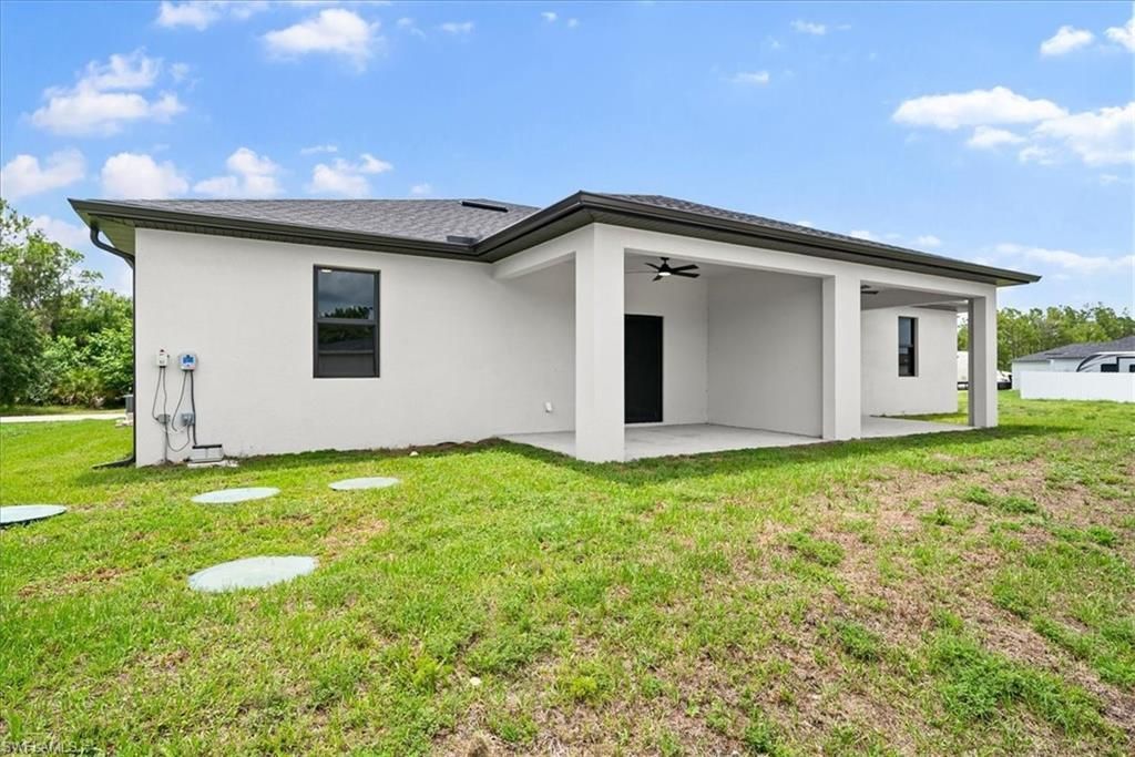 318 Naples Ave S, Lehigh Acres, FL 33974 Photo