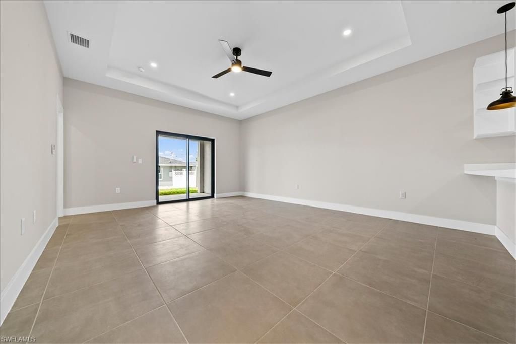 318 Naples Ave S, Lehigh Acres, FL 33974 Photo