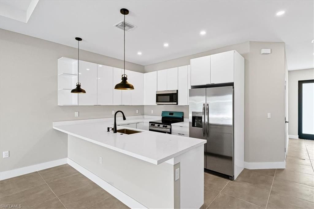 318 Naples Ave S, Lehigh Acres, FL 33974 Photo