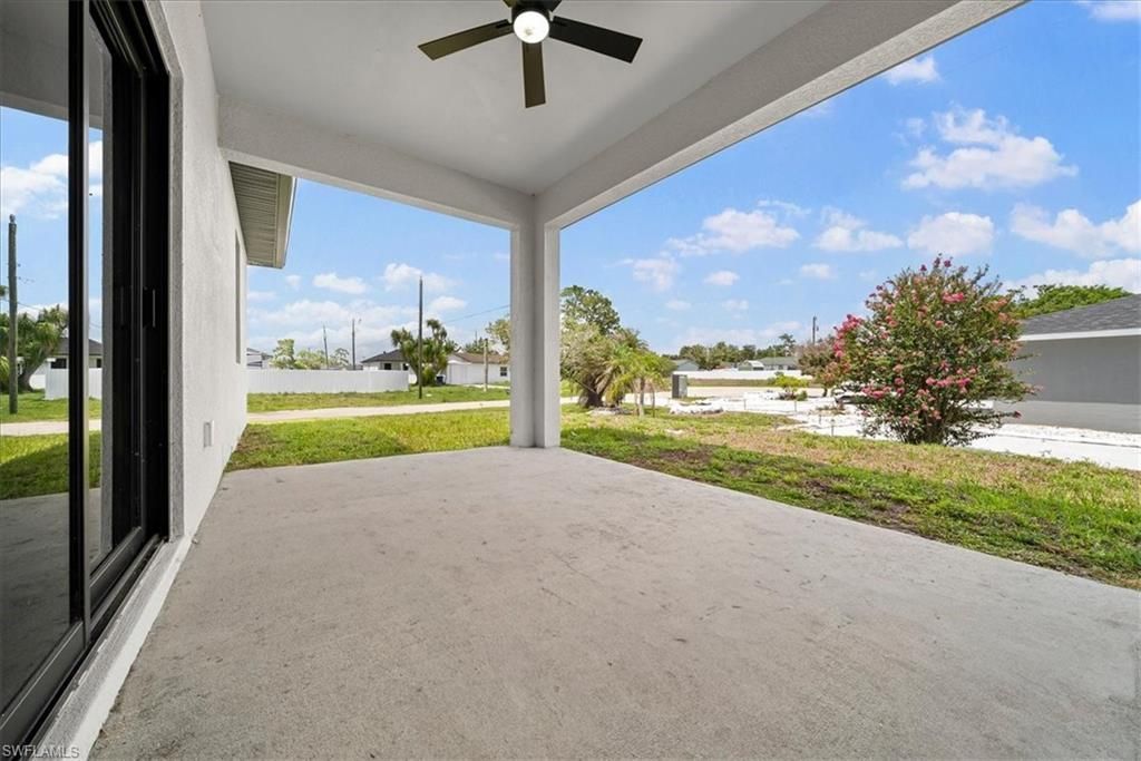 318 Naples Ave S, Lehigh Acres, FL 33974 Photo