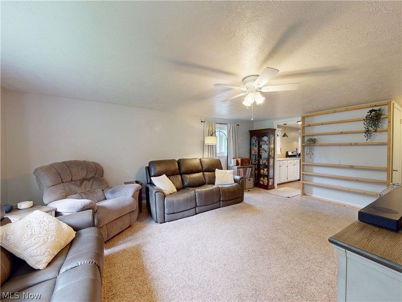 1063 Thistleridge Drive, Macedonia, OH 44056 Photo 4