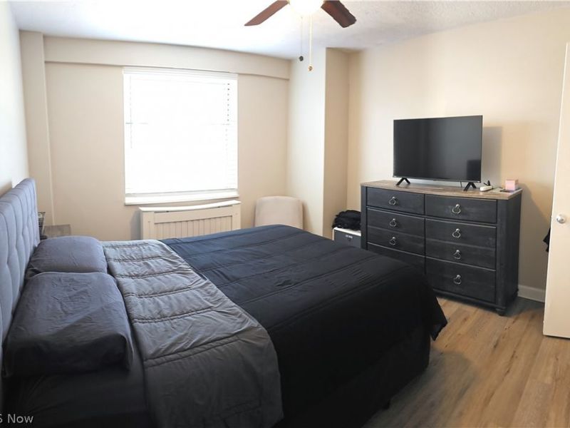 11850 Edgewater Drive, Unit 1008, Lakewood, OH 44107 Photo 16
