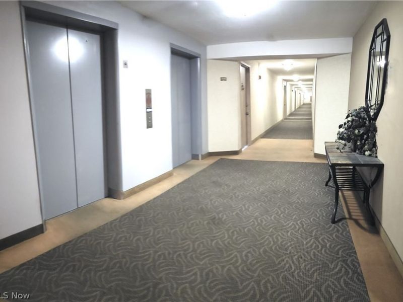 11850 Edgewater Drive, Unit 1008, Lakewood, OH 44107 Photo 20