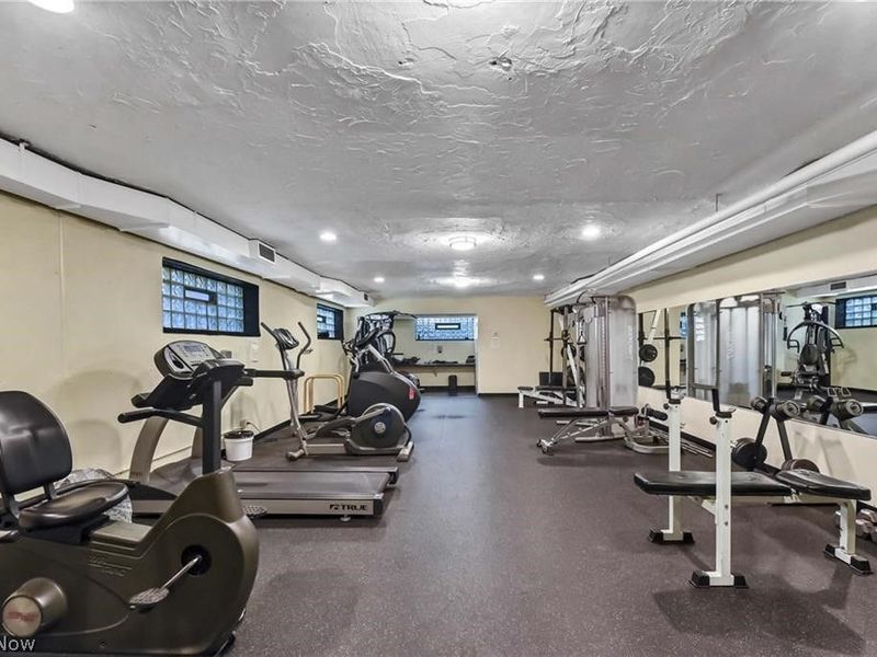 11850 Edgewater Drive, Unit 1008, Lakewood, OH 44107 Photo 31