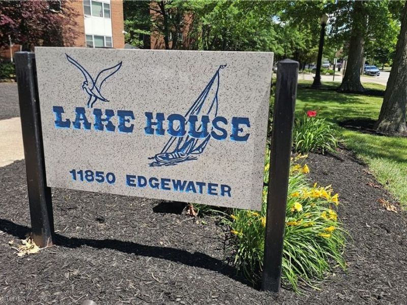 11850 Edgewater Drive, Unit 1008, Lakewood, OH 44107 Photo 35