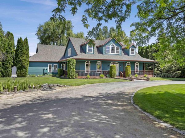 3716 North 2544 East, Twin Falls, ID 83301
