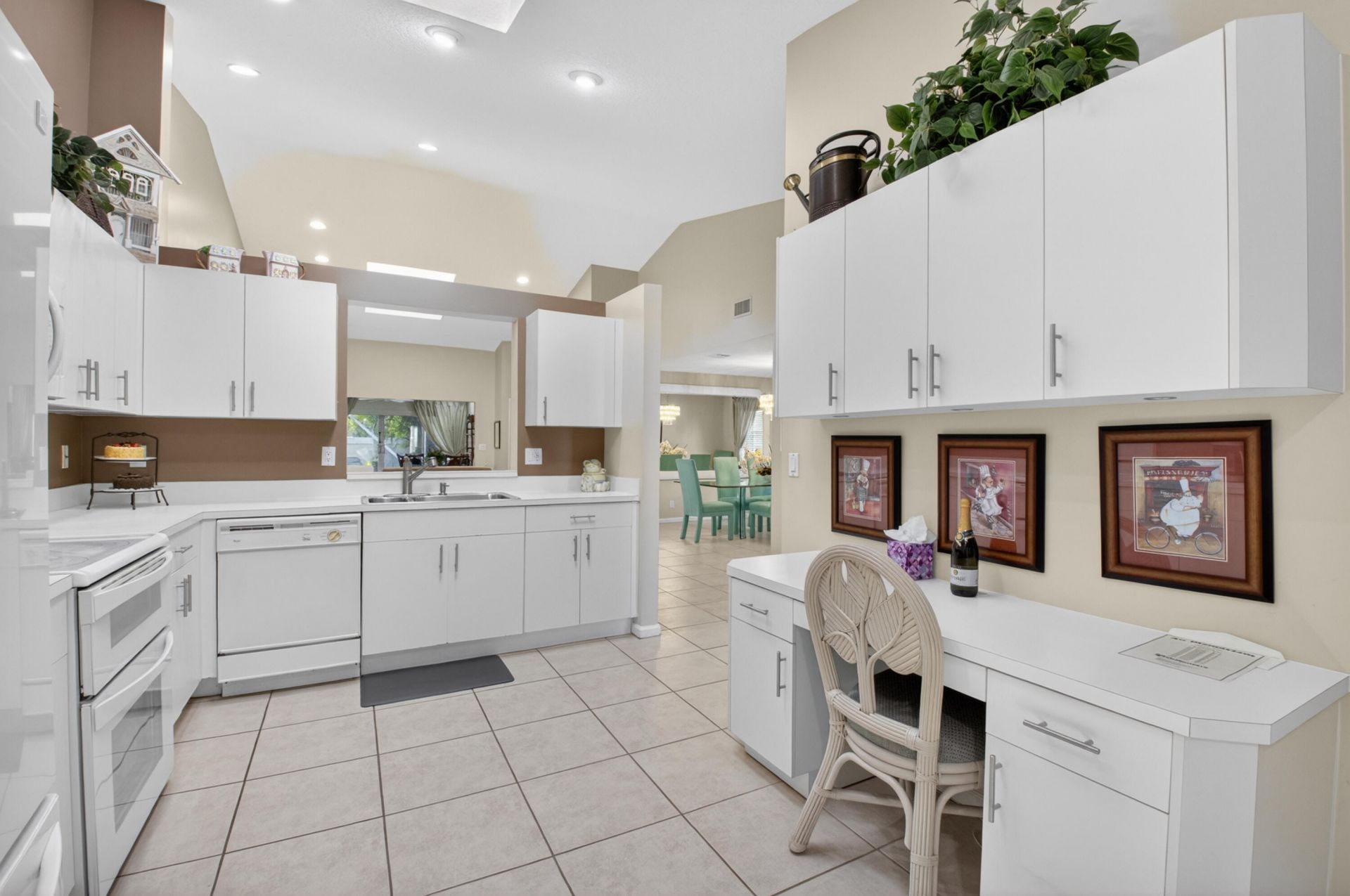 5590 Royal Lake Circle, Boynton Beach, FL 33437 Photo
