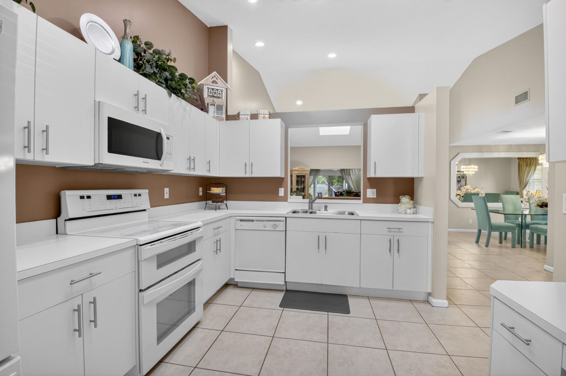 5590 Royal Lake Circle, Boynton Beach, FL 33437 Photo