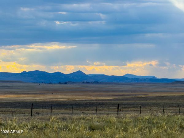 E Lodestone Dr. #1, Unit -, Prescott Valley, AZ 86315