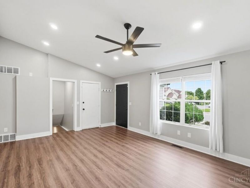 9575 Deer Track Road, West Chester, OH 45069 Photo 10