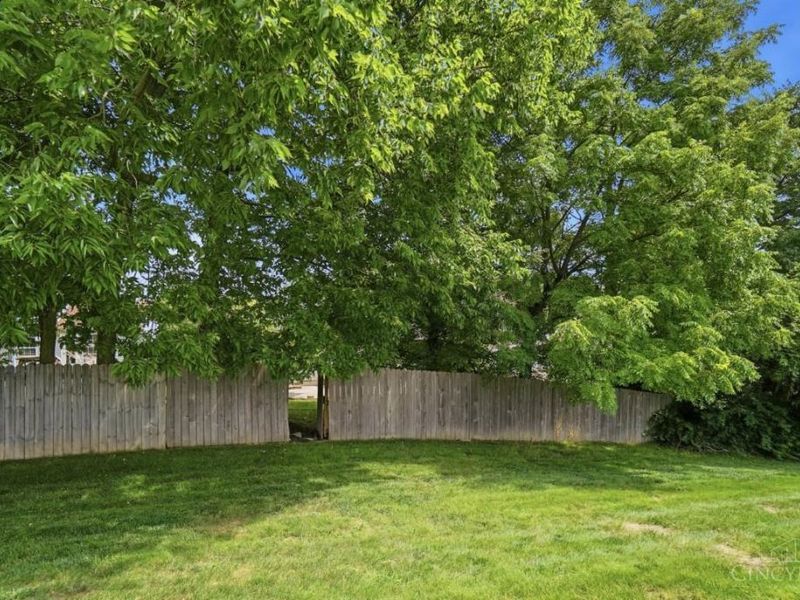 9575 Deer Track Road, West Chester, OH 45069 Photo 52