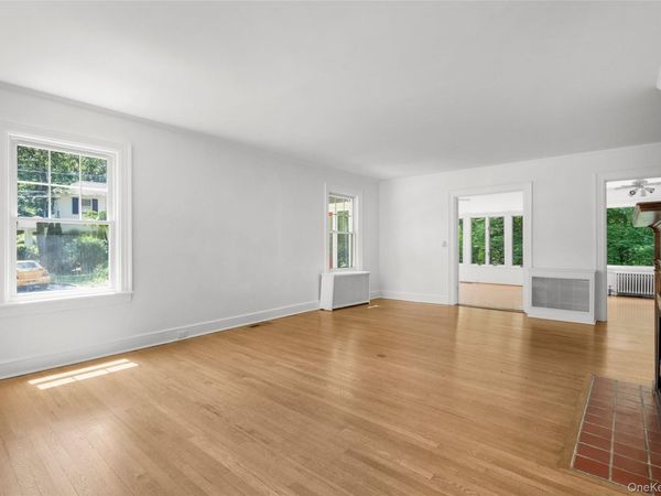 121 Walworth Avenue , Scarsdale, NY 10583