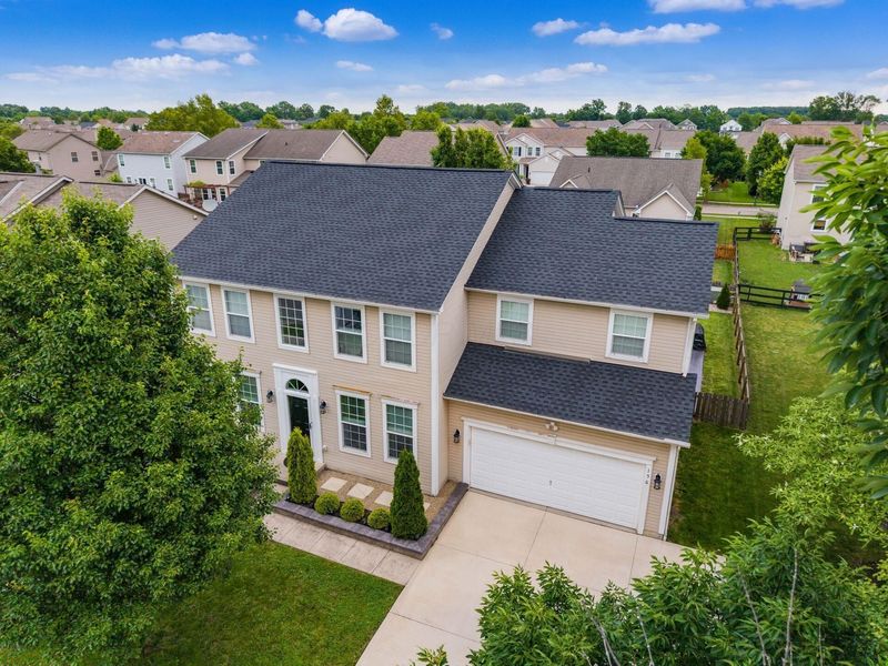 156 Diverston Way, Delaware, OH 43015 Photo 2