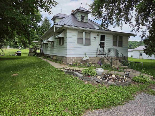 102 First Street, Garber, IA 52408