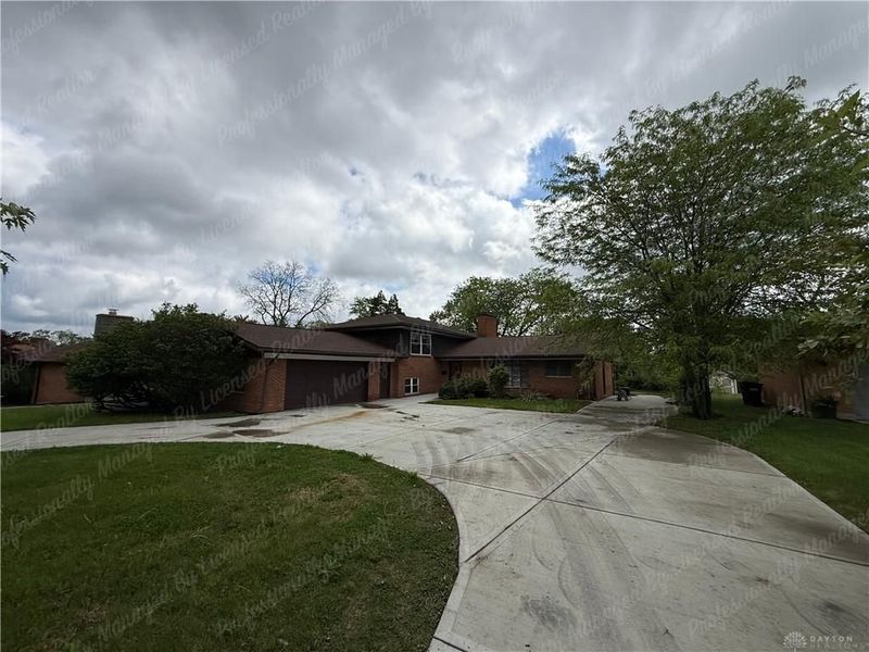 3776 Dorset Drive, Dayton, OH 45405 Photo 2