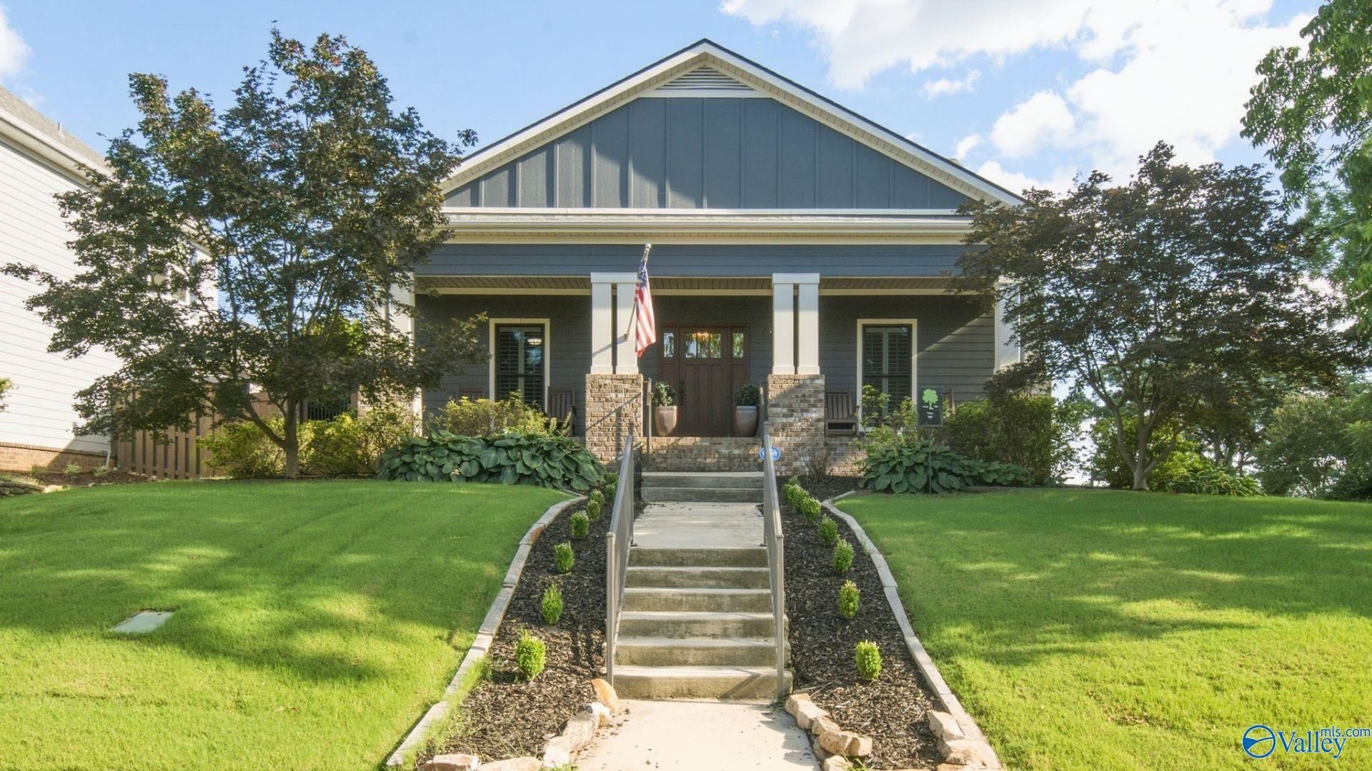 405 Cambridge Street Se, Huntsville, AL 35801 Main Photo