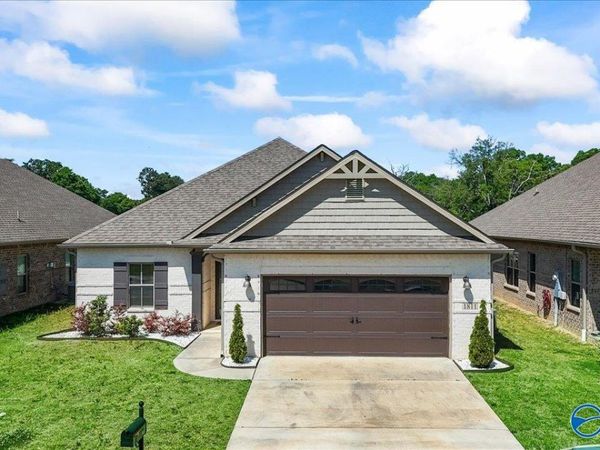 1811 Shadowbrook Lane SE, Cullman, AL 35055
