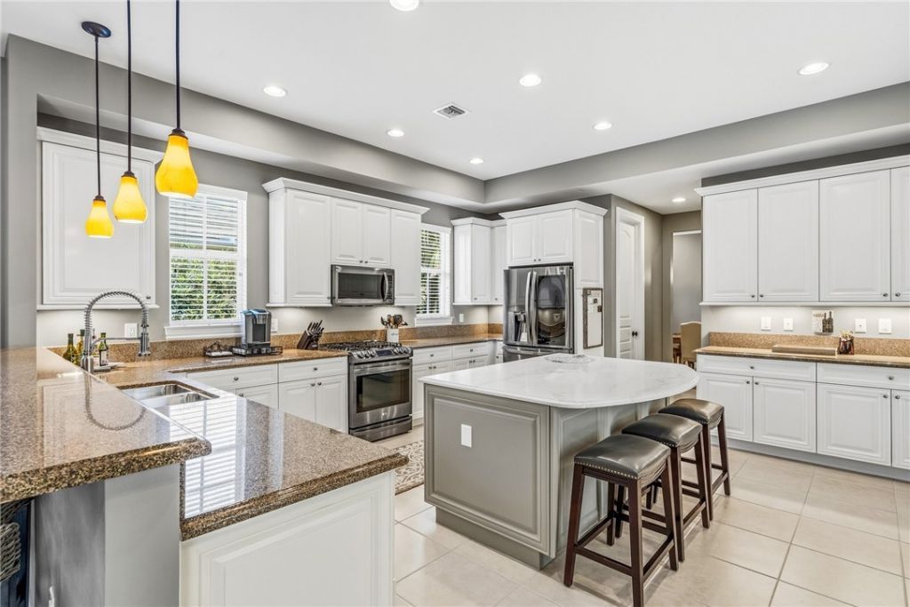 2883 St Barts Square, Vero Beach, FL 32967 Photo