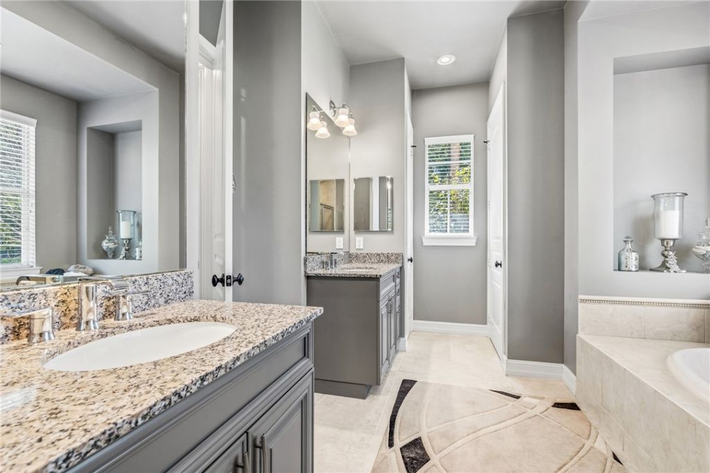 2883 St Barts Square, Vero Beach, FL 32967 Photo