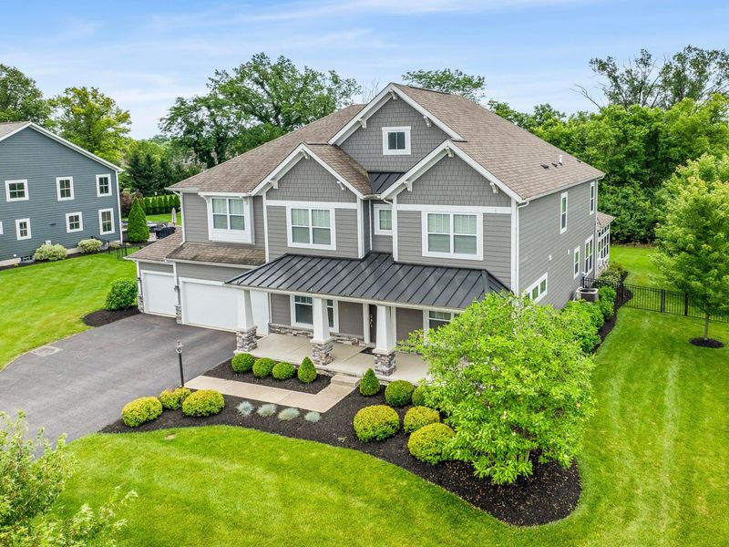 7869 Bachman Drive, Powell, OH 43065 Photo 2